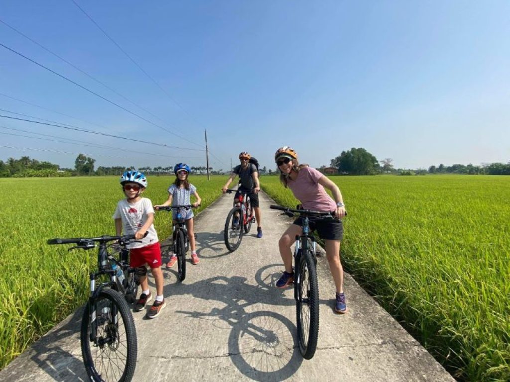 Mekong Countryside Cycling & River Cruise