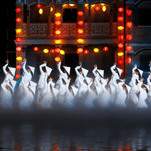 Ao Dai Show Performances at Danang