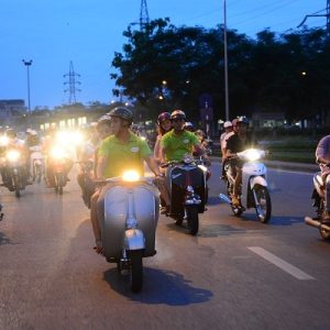 Hanoi Street Food Vespa Night Tour