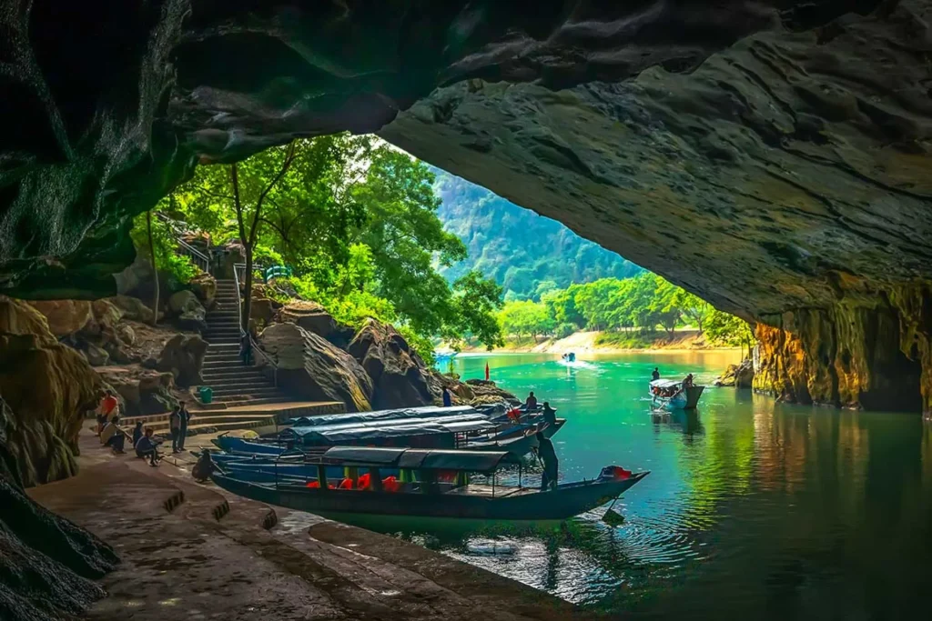 Phong Nha Cave and Paradise Cave