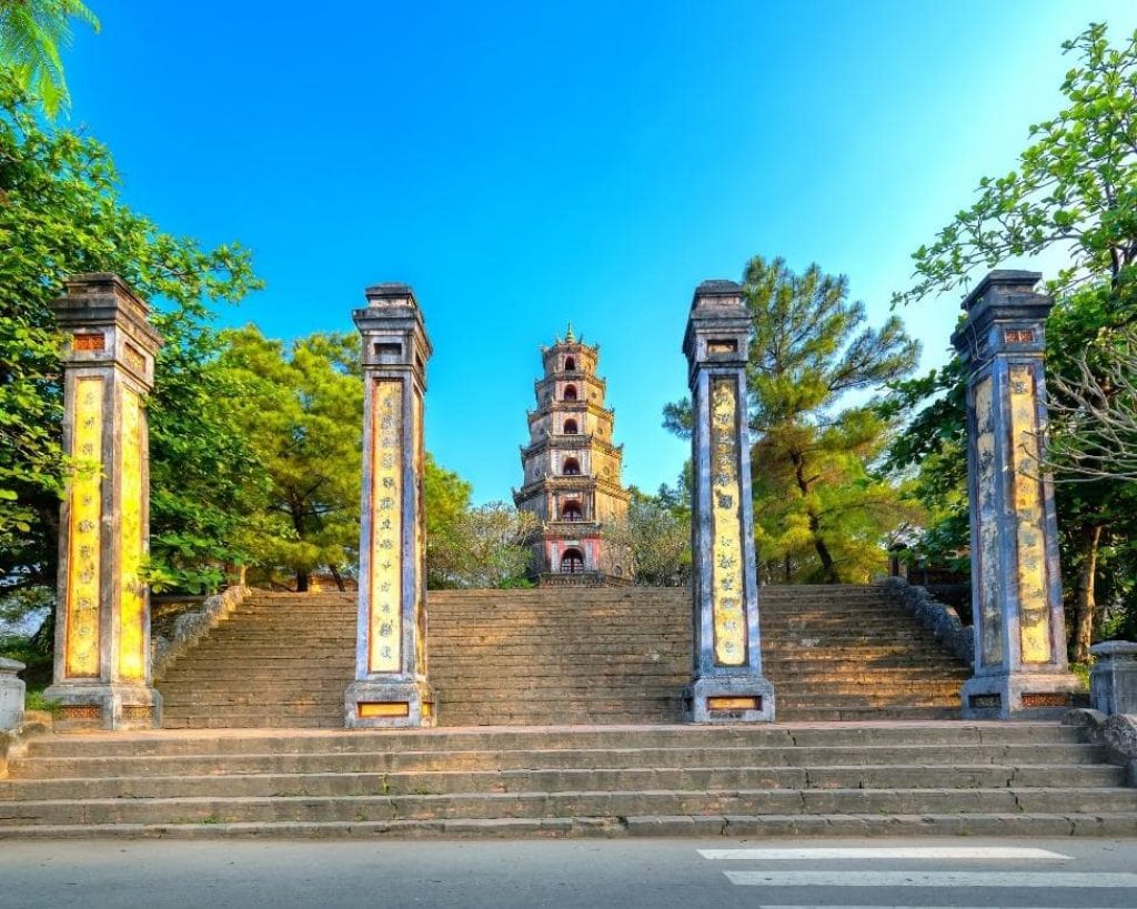 Hue Imperial Citadel & Royal Tombs Discovery