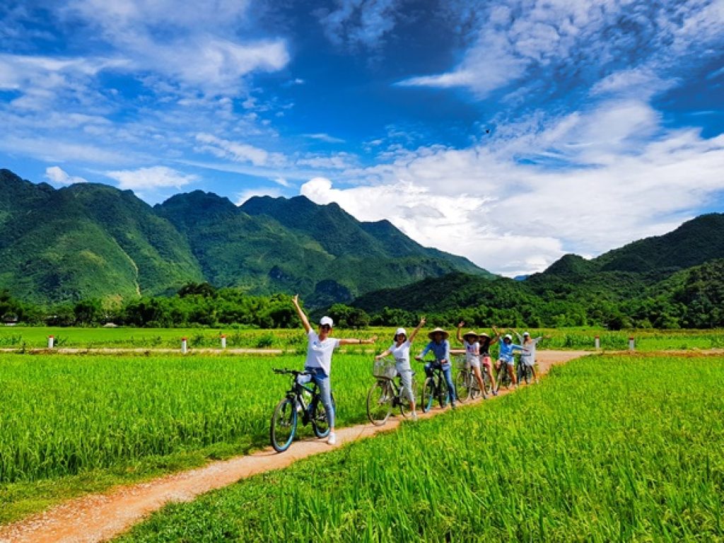 Mai Chau Valley Cycling Discovery