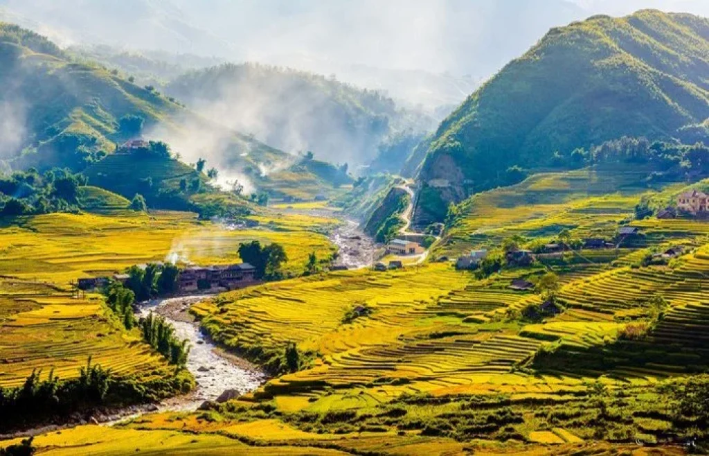 Sapa Homestay Trek & Muong Hoa Valley
