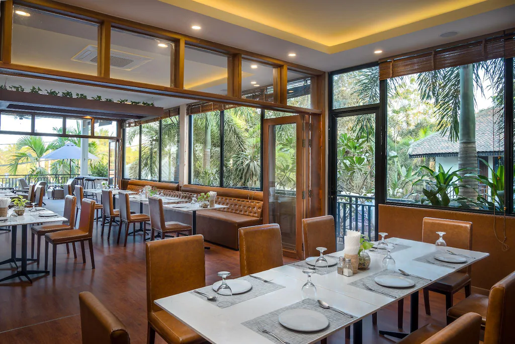 Restaurants and Bars