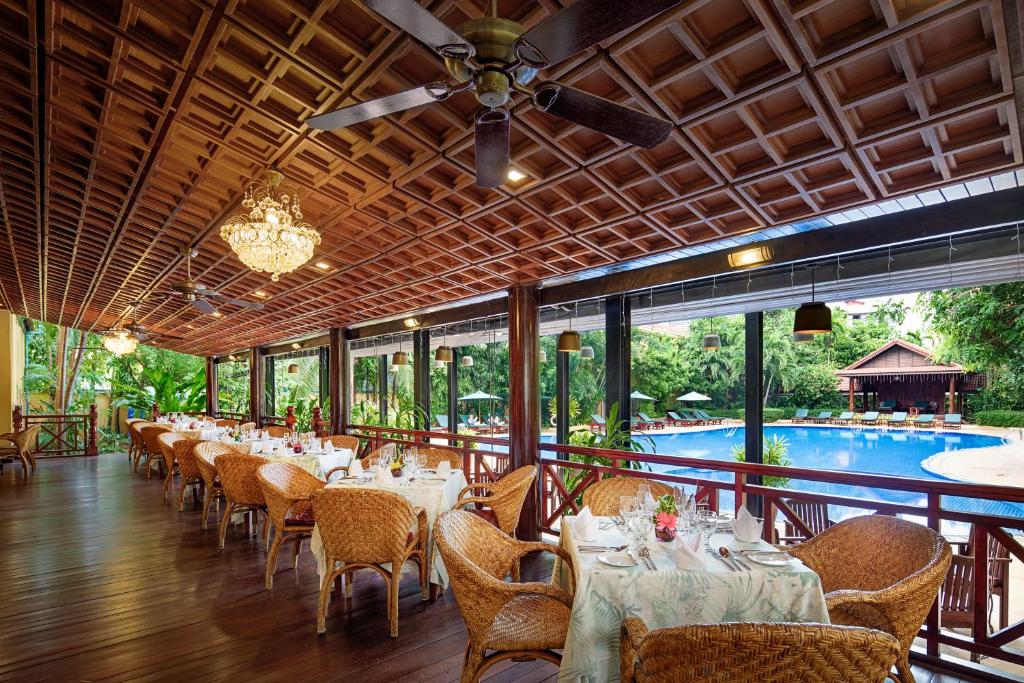 Restaurants and Bars