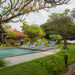 Taman Selini Wahana Beach Resort