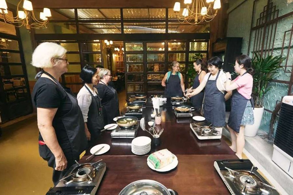 Saigon Traditional Cooking & Local Market