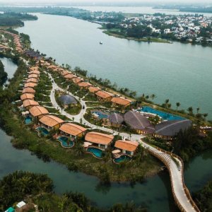 Namia River Retreat