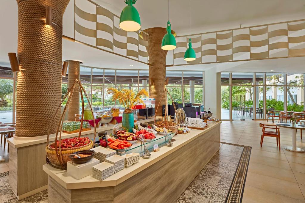 Restaurants and Bars