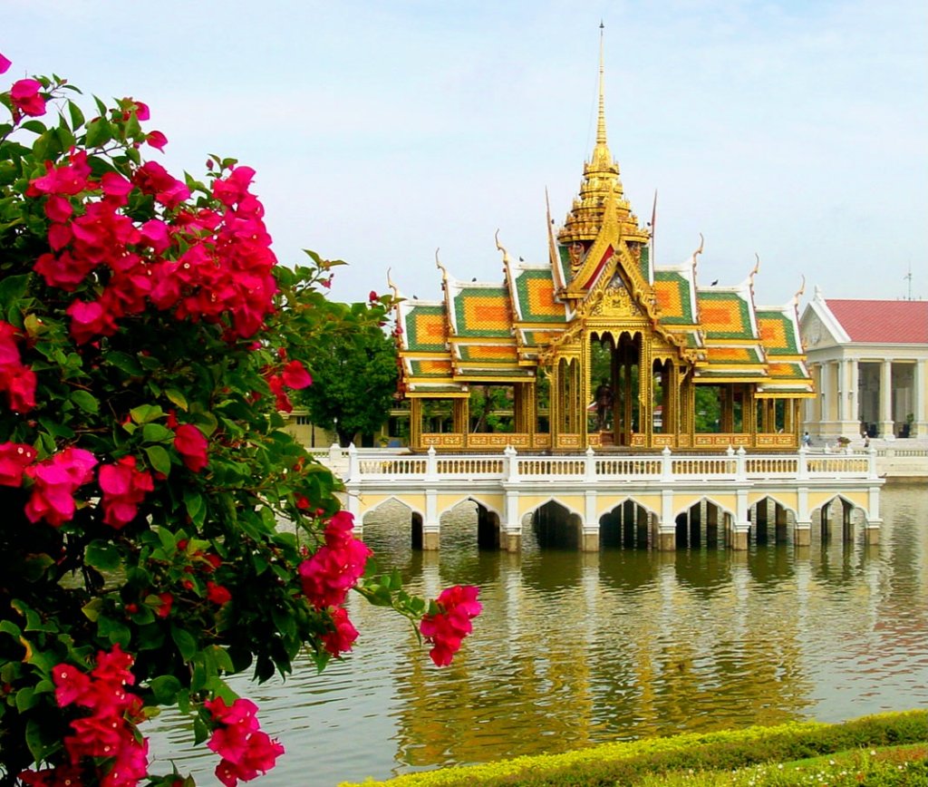 Ayutthaya Bang Pa-In Back To Bangkok By Grand Pearl Cruise