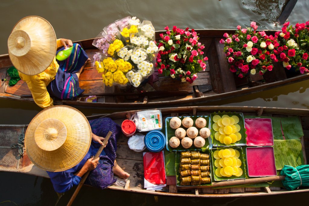 Maeklong Railway Market And Damnoen Saduak Floating Market