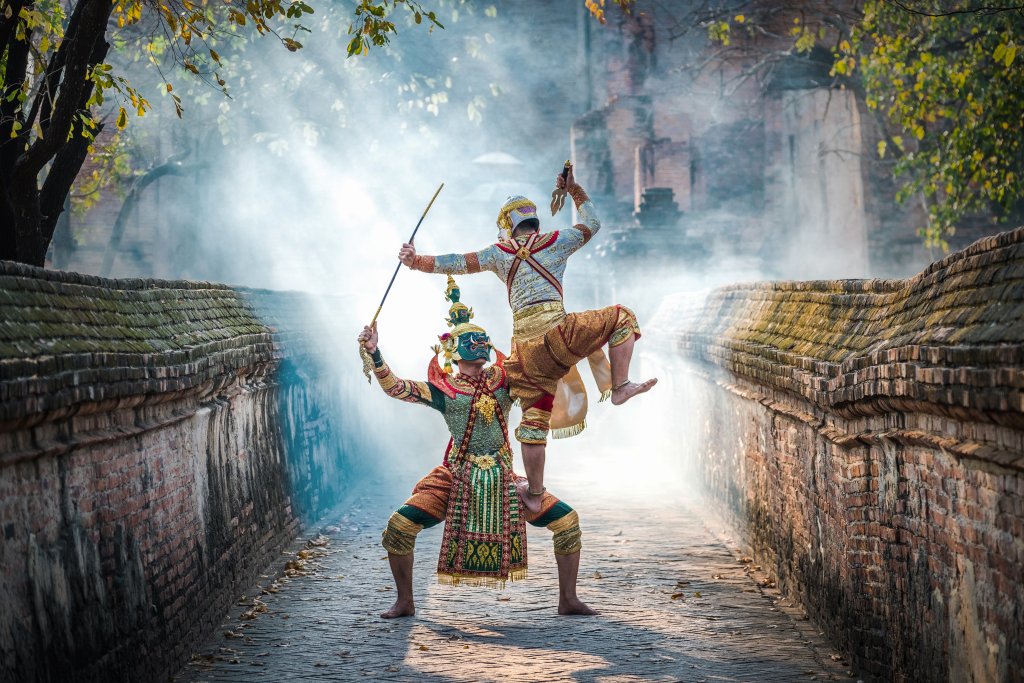 Thai Craft Workshop With Khon Mask Painting Experience