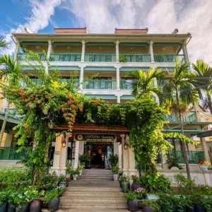 Lantana Riverside Hoi An Hotel & Spa