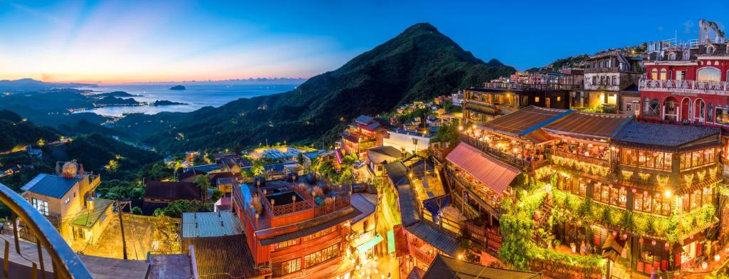 Jiufen Night Tour