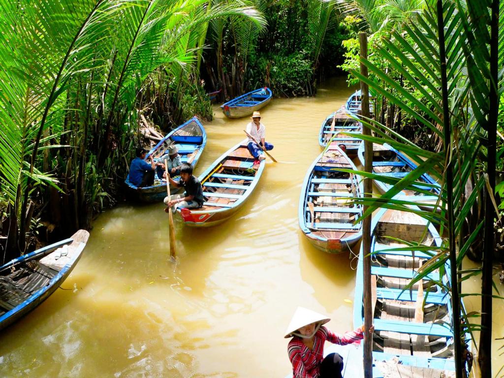 Mekong River & Floating Market